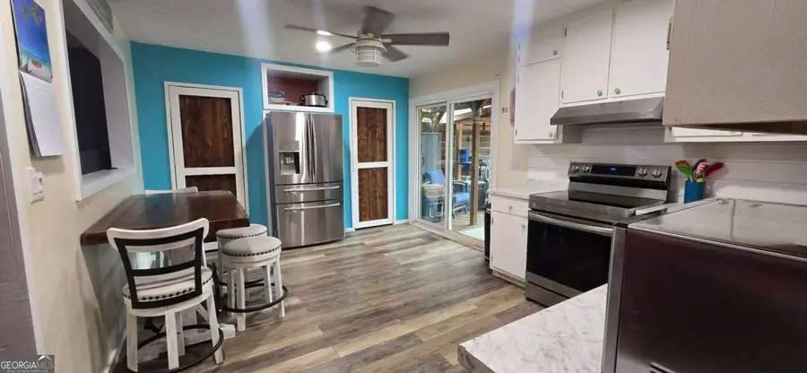 371 Amberwood Drive, Lawrenceville, GA 30044 - Image #3