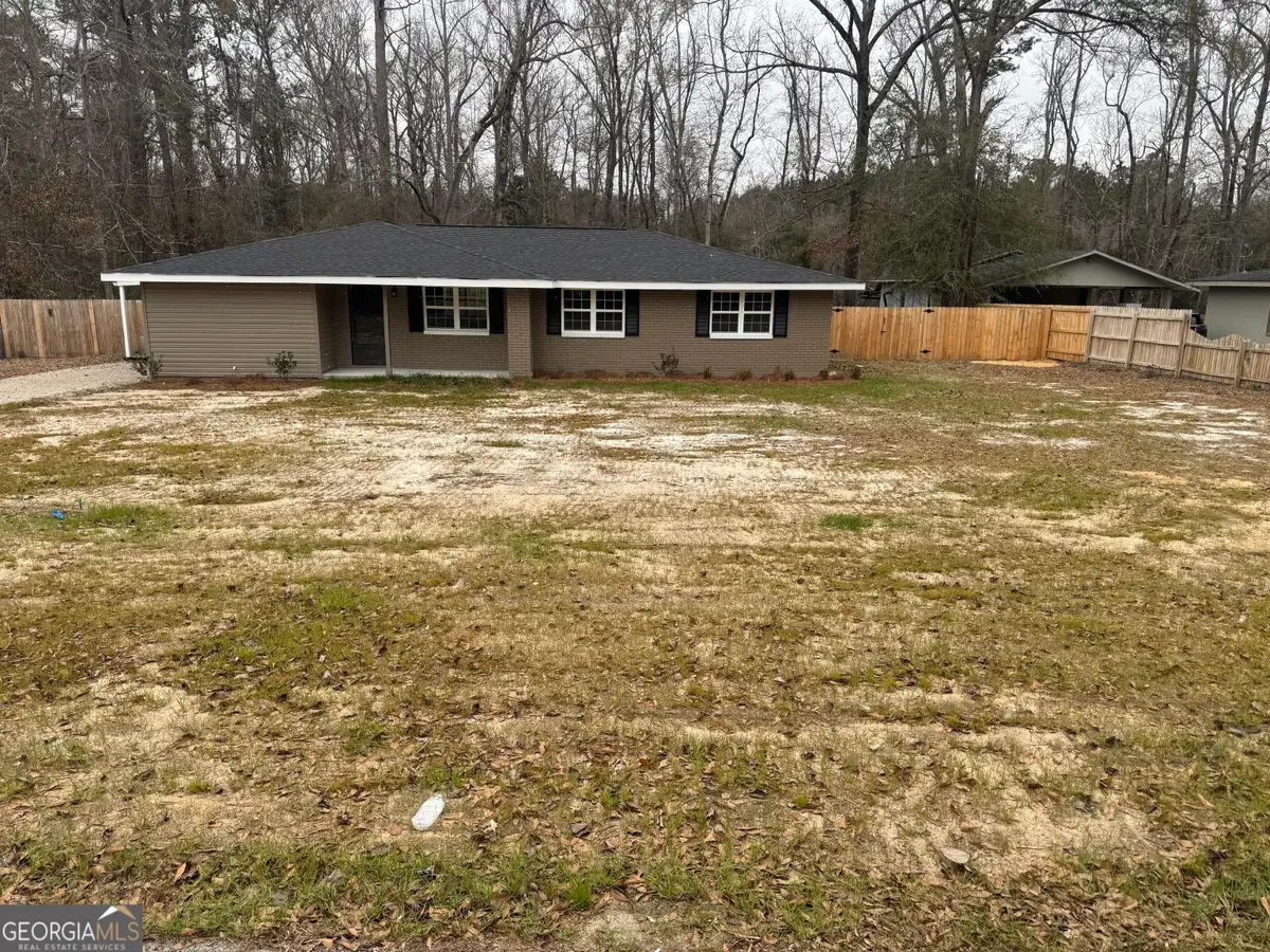 228 Hobbins Drive, Dublin, GA 31021 - #1