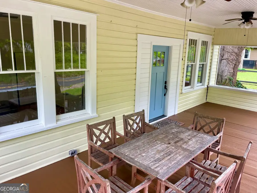 314 W South Street, Greensboro, GA 30642 - #3