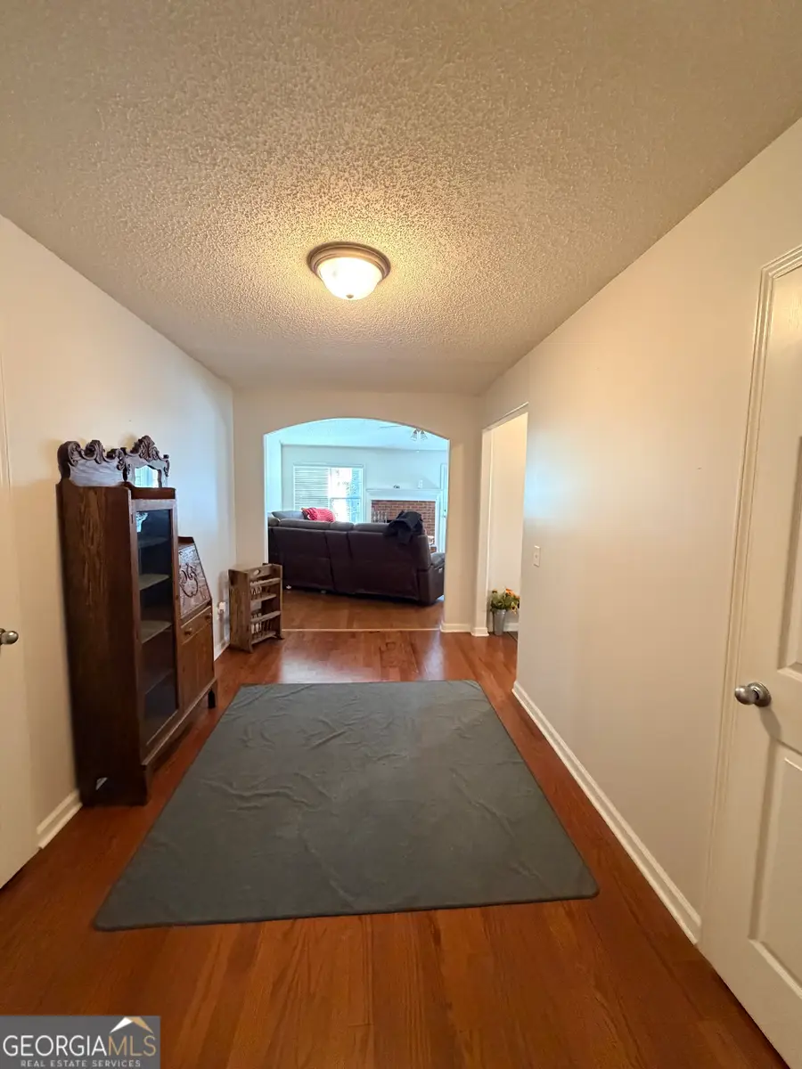 212 W Sycamore Drive, Winder, GA 30680 - #2