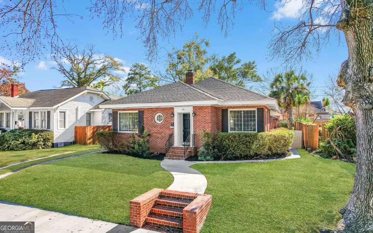 425 E 51st Street, Savannah, GA 31405 - #1