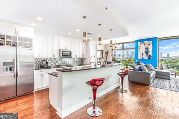 270 17th Street Nw #1409, Atlanta, GA 30363