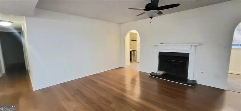 2105 N Forest Trail Ne, Dunwoody, GA 30338 - #1