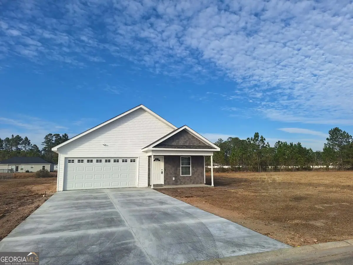 227 Twinn Lakes Drive, Baxley, GA 31513 - #1