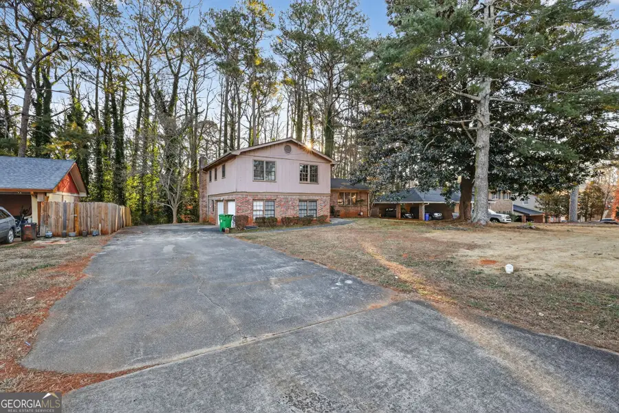 1201 Hunters Glen Drive, Stone Mountain, GA 30083 - #2