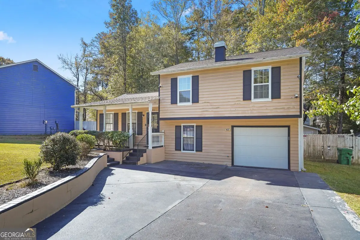 884 Forest Path, Stone Mountain, GA 30088 - #1
