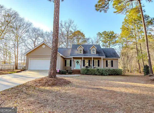 1200 Evergreen Circle, Eastman, GA 31023