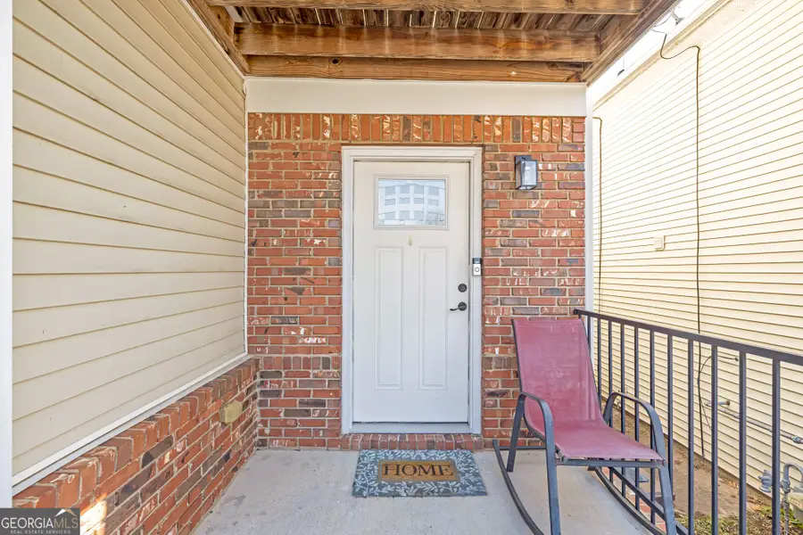 642 Lakes Circle, Lithonia, GA 30058 - Image #3