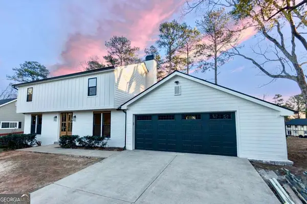 2372 Smokehouse Path, Lawrenceville, GA 30044