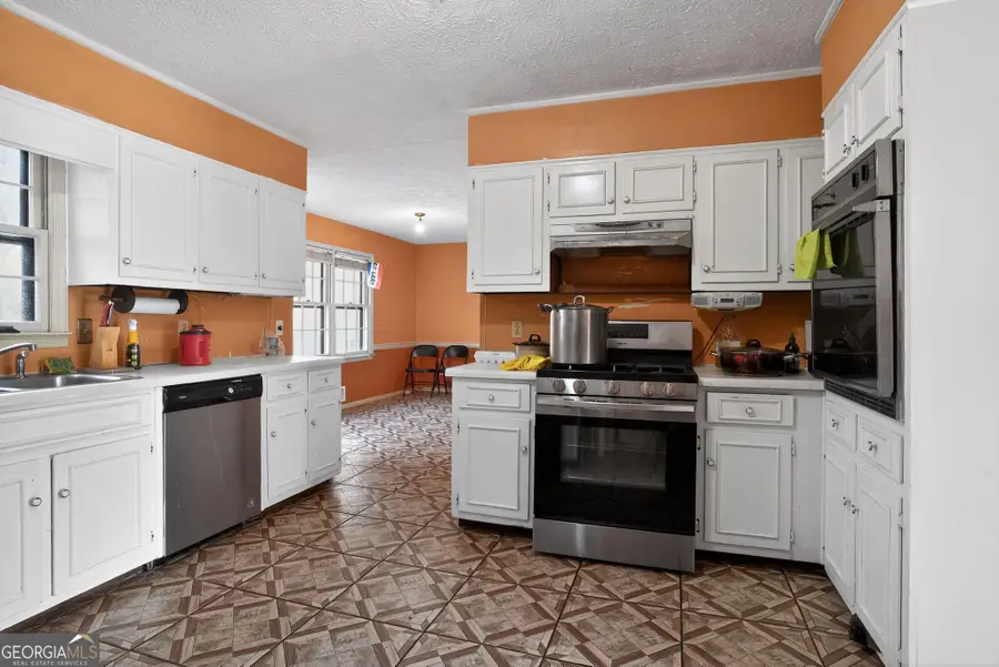 4103 Deerbrook Way Sw, Lilburn, GA 30047 - Image #2