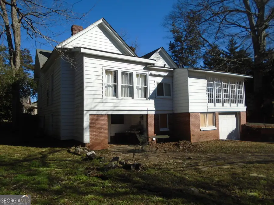 149 Holmes Street, Barnesville, GA 30204 - #2