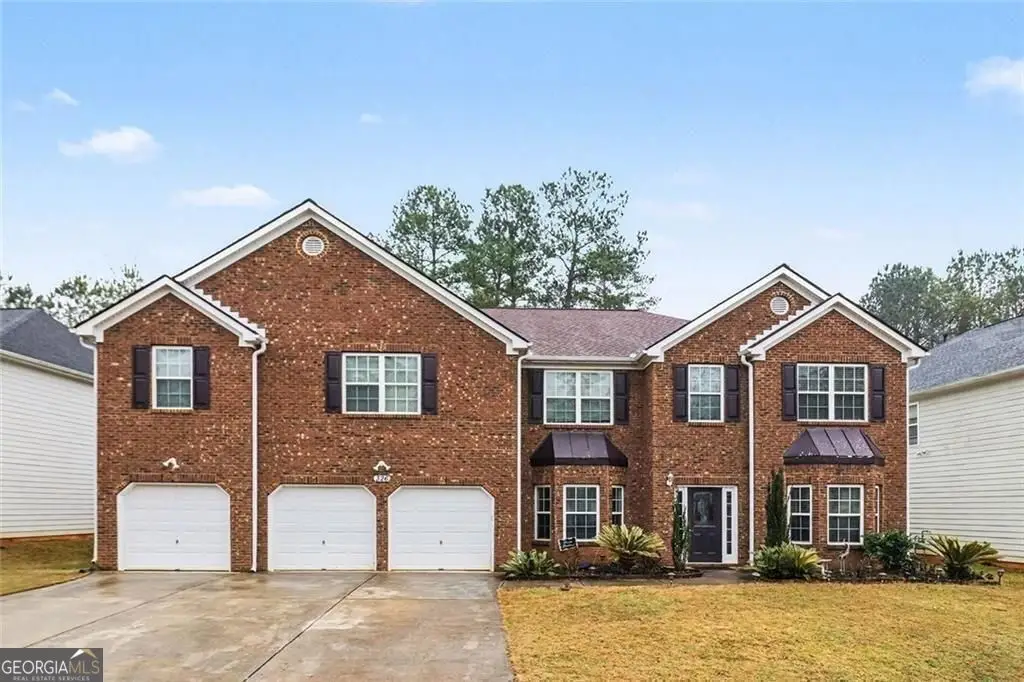 326 Cog Hill Drive, Fairburn, GA 30213 - #1