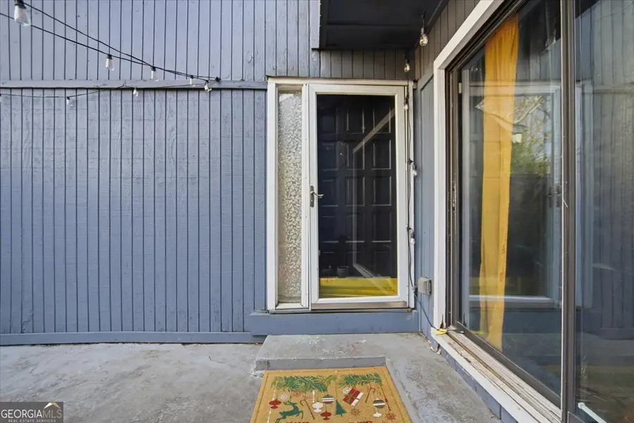 1039 Mariners Court, Stone Mountain, GA 30083 - #3