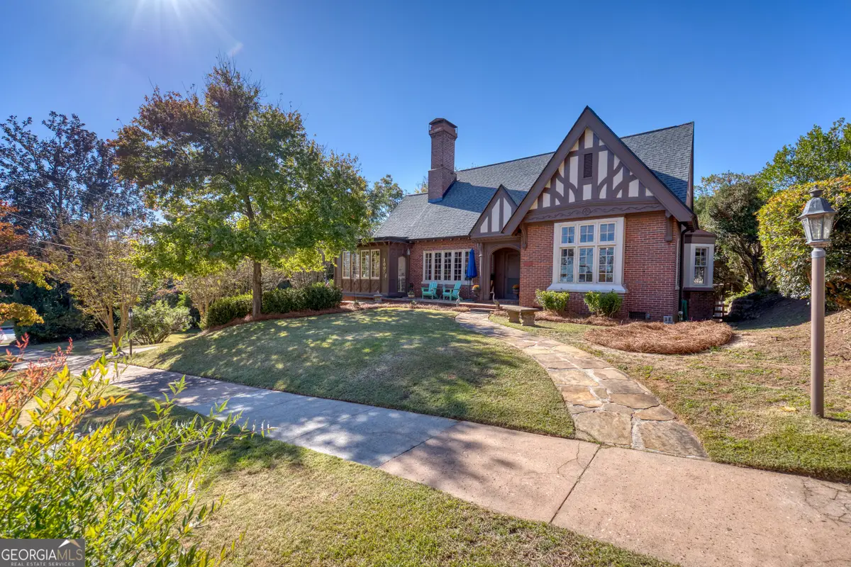 1007 4th Avenue, West Point, GA 31833 - #1