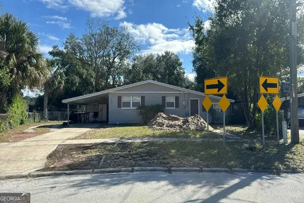 2901 Stonehurst Road E, Jacksonville, FL 32277