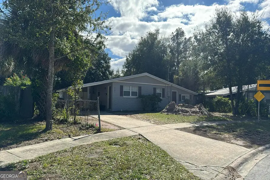 2901 Stonehurst Road E, Jacksonville, FL 32277 - Image #2