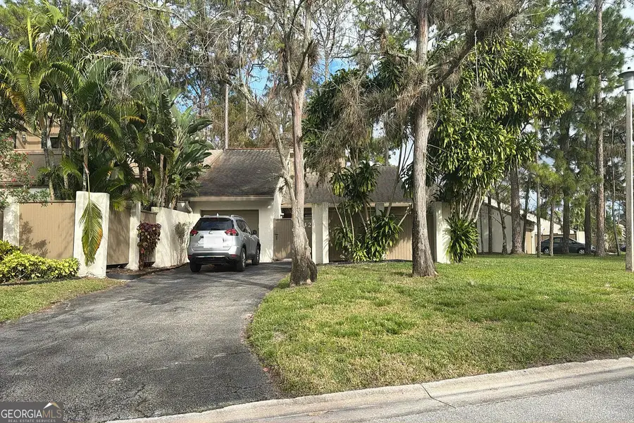 242 Wood Dale Drive, Wellington, FL 33414 - Image #2