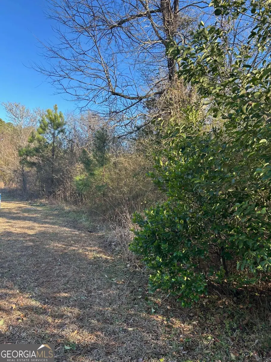 678 Dunlap Road Ne #A-14, Milledgeville, GA 31061 - Image #3