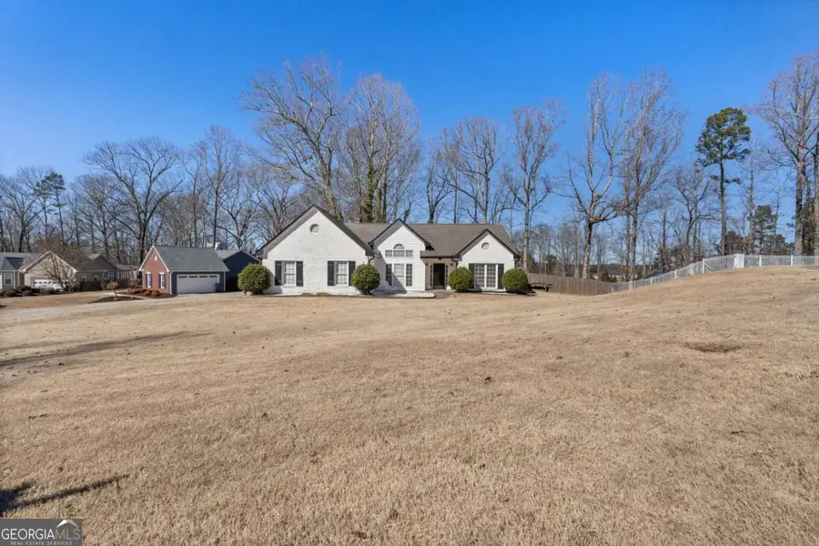 5675 Bridle Glen Dr., Sugar Hill, GA 30518 - Image #2