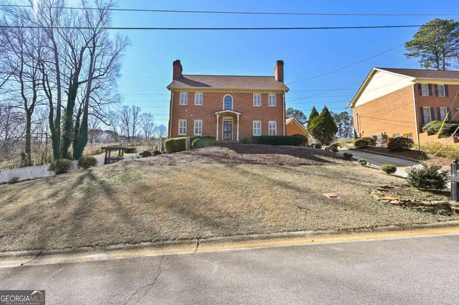 110 Amsterdam Drive Sw, Lilburn, GA 30047 - #2