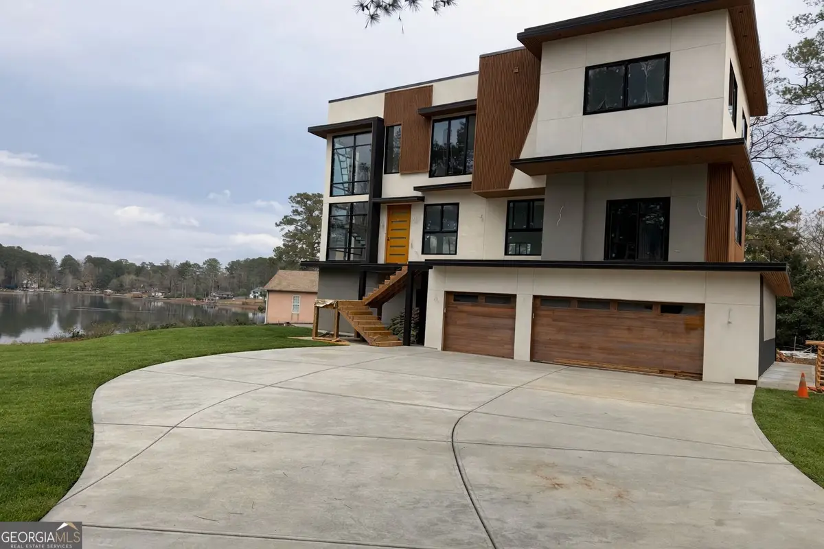 3085 Lake Jodeco Road, Jonesboro, GA 30236 - Image #1