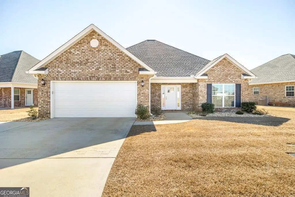 420 Lamplight Drive, Byron, GA 31008 - Image #1