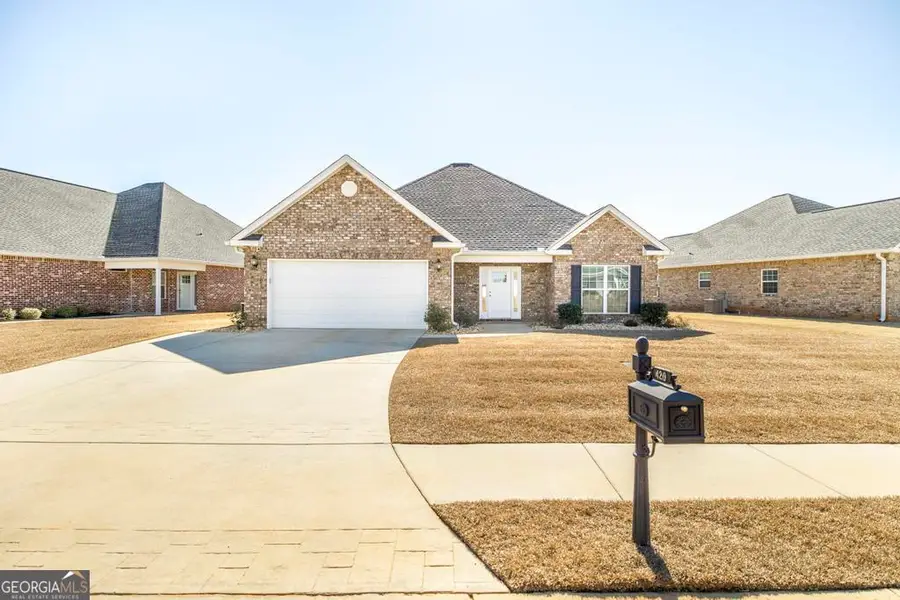 420 Lamplight Drive, Byron, GA 31008 - Image #2