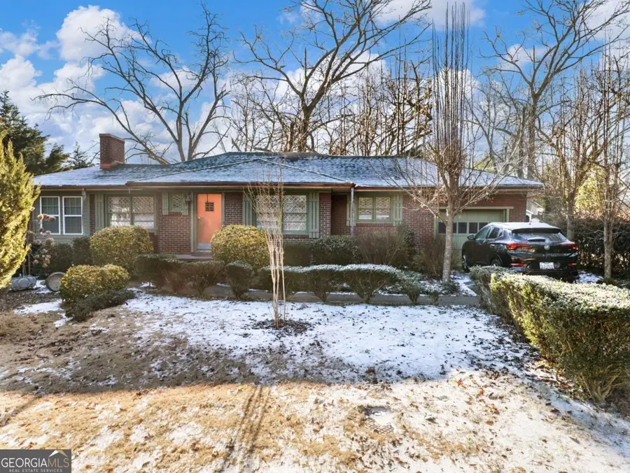 127 N Center Street, Winder, GA 30680 - #2