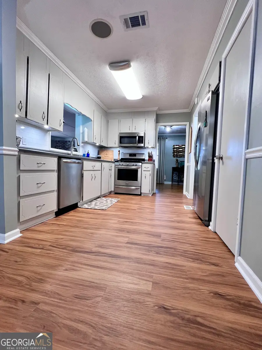 107 Pine Hill Circle, Byron, GA 31008 - Image #2