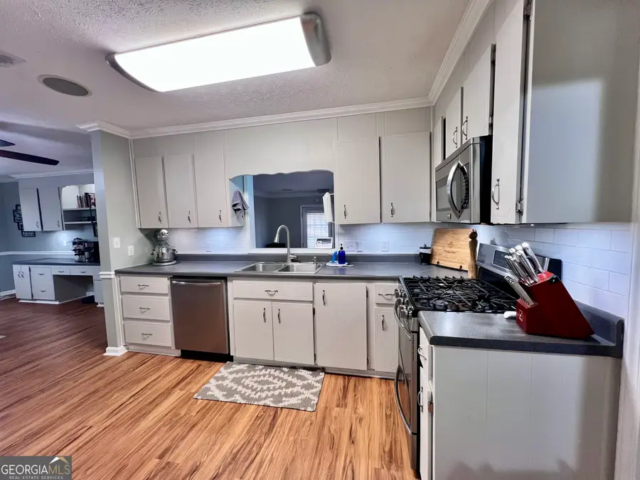 107 Pine Hill Circle, Byron, GA 31008 - Image #3