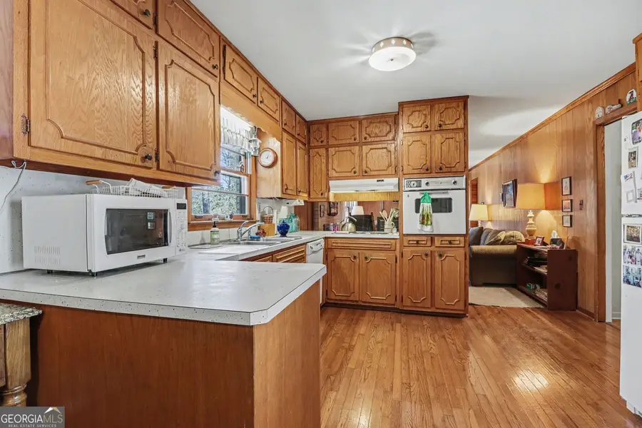 2574 Woodwardia Road Ne, Atlanta, GA 30345 - Image #2