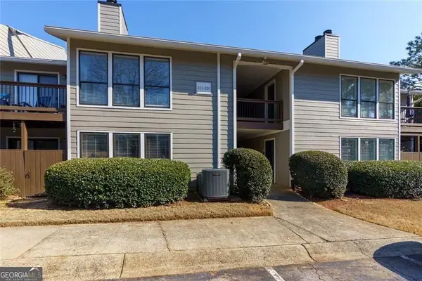 319 Park Ridge Circle, Marietta, GA 30068