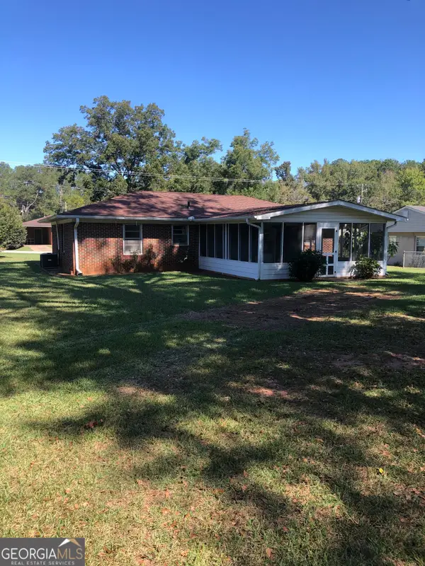 1716 44th St, Valley, AL 36854