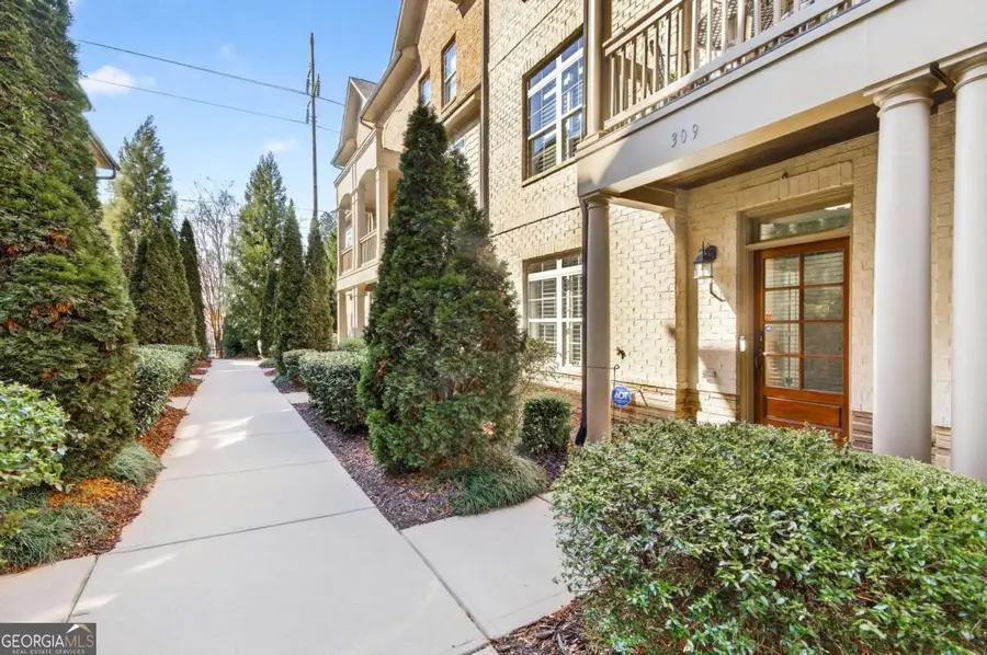 309 Garland Woods Court #500, Smyrna, GA 30080 - Image #2