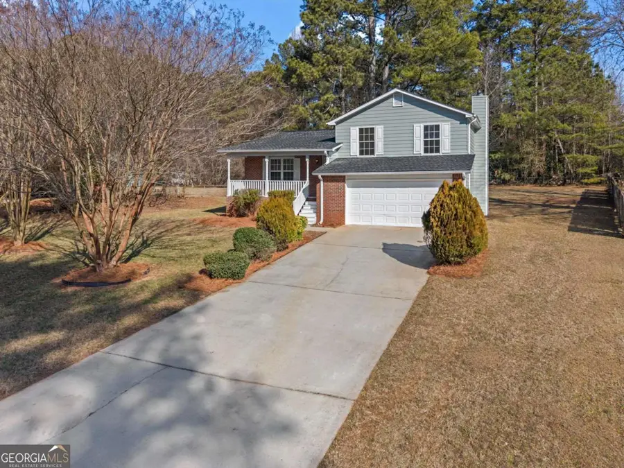 798 Aberdeen Drive, Stone Mountain, GA 30083 - #2