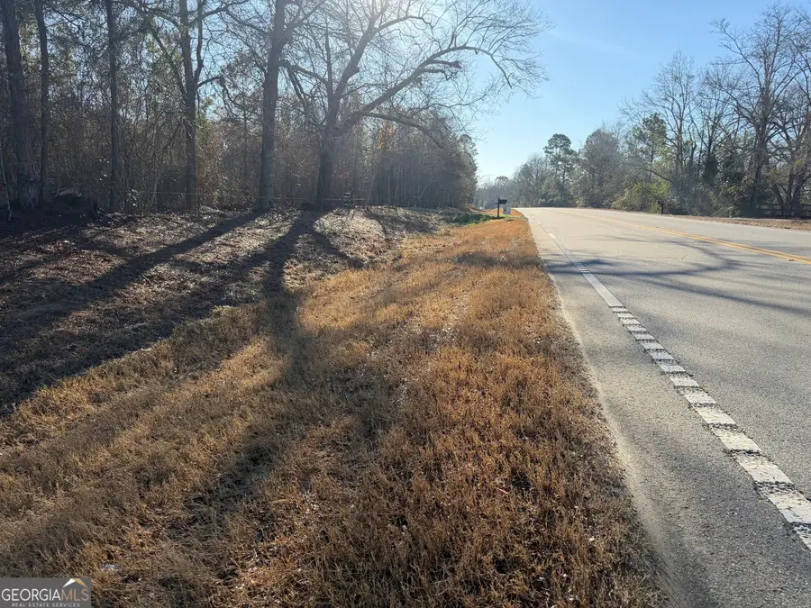 ----- Sr 19, Dublin, GA 31021 - #2