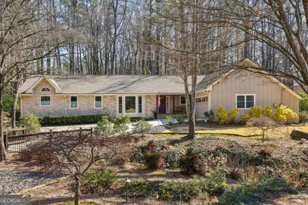 7265 Hunters Branch Drive, Atlanta, GA 30328