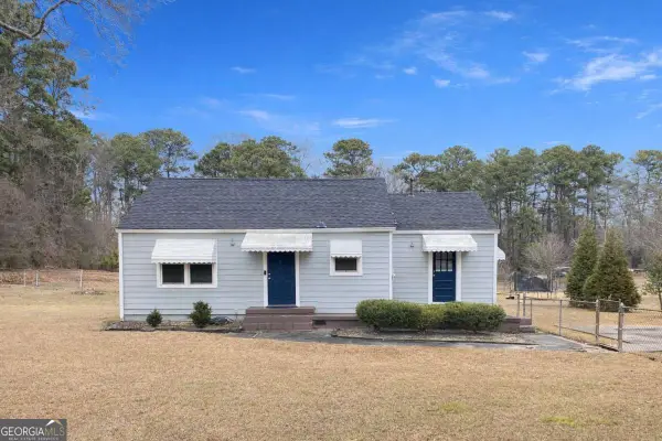 330 Community Drive Sw, Mableton, GA 30126