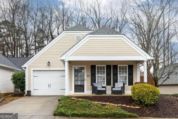 5011 Kathryn Glen Drive, Acworth, GA 30101