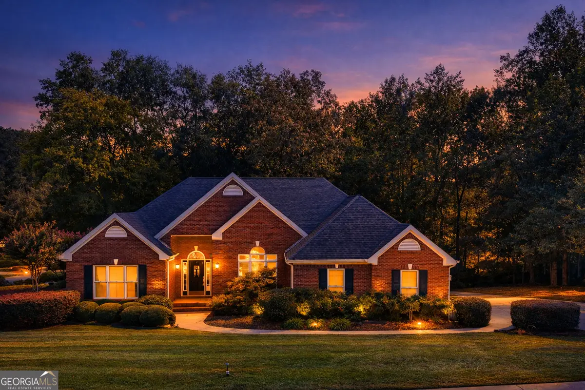 201 E Tennant Circle, Chickamauga, GA 30707 - #1