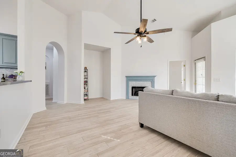 58 Stonelake Circle, Savannah, GA 31419 - #3