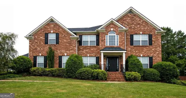 4305 Huntcliff Trace, Douglasville, GA 30135