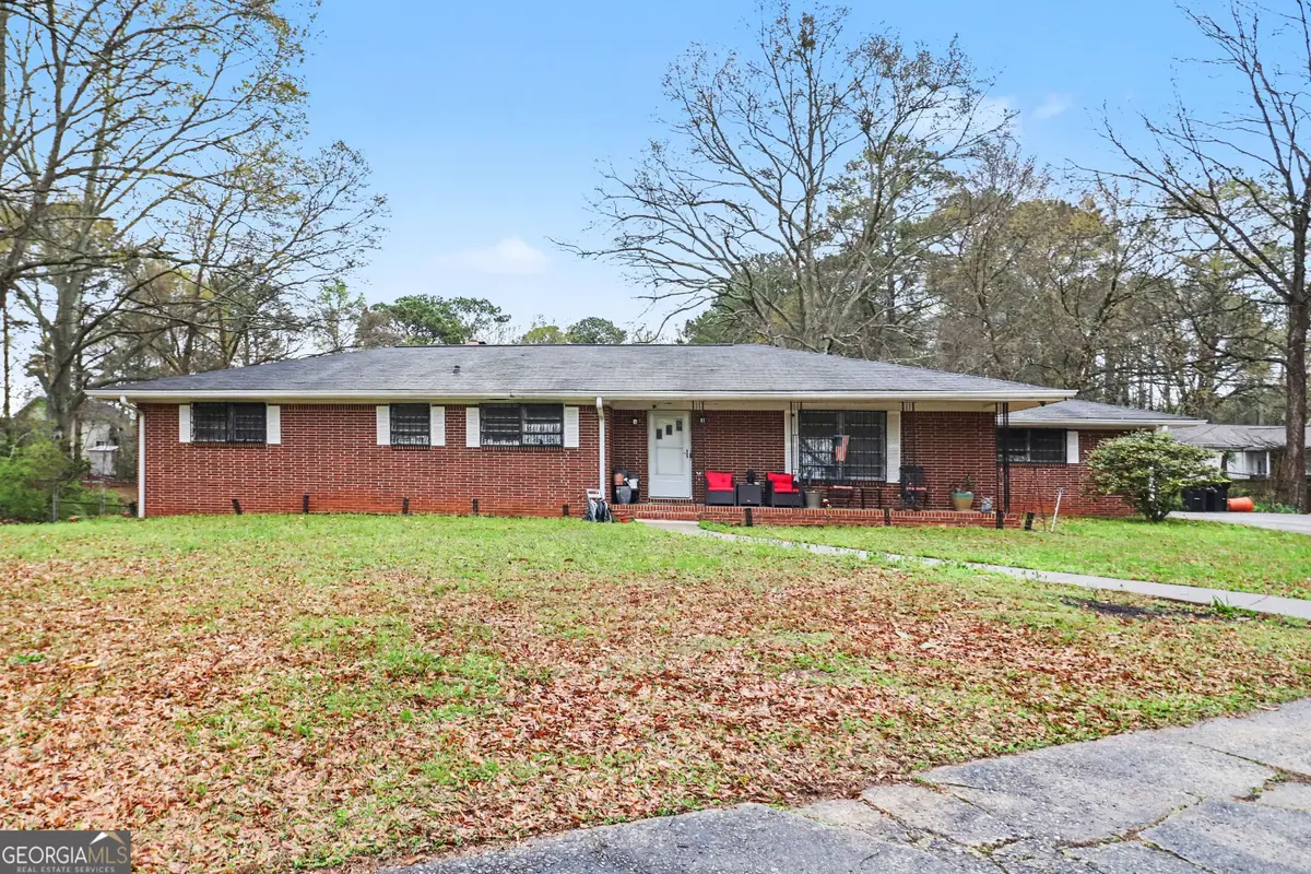 394 Fayetteville Road, Fairburn, GA 30213 - #1