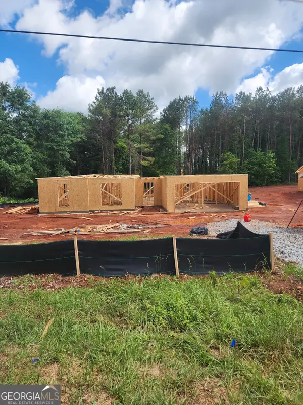 206 Airport Road #11, Canon, GA 30520