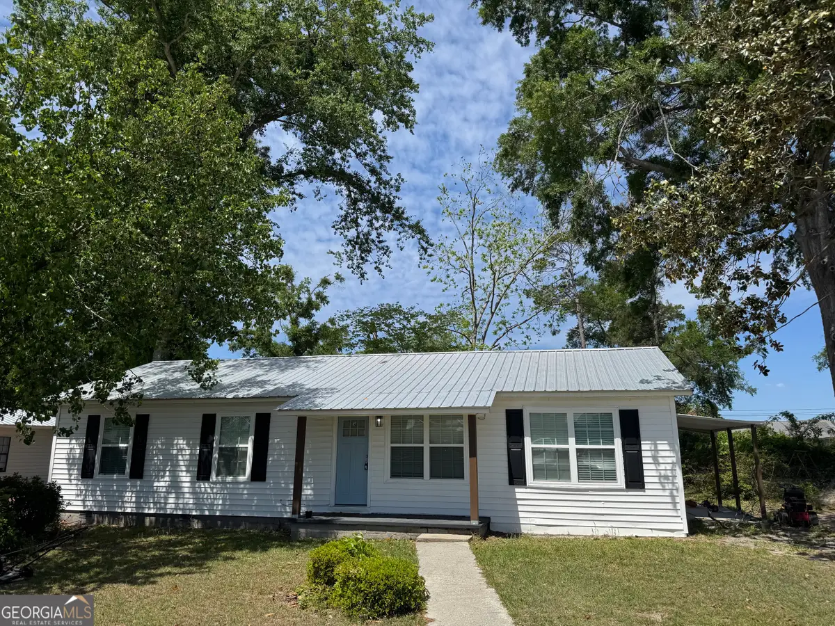 10 Grove Street, Hazlehurst, GA 31539 - #1