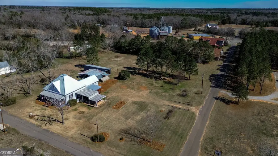 162 College Street Sw, Parrott, GA 39877 - #2