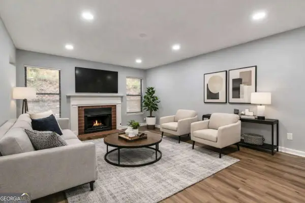 1502 Huntingdon Chase, Atlanta, GA 30350