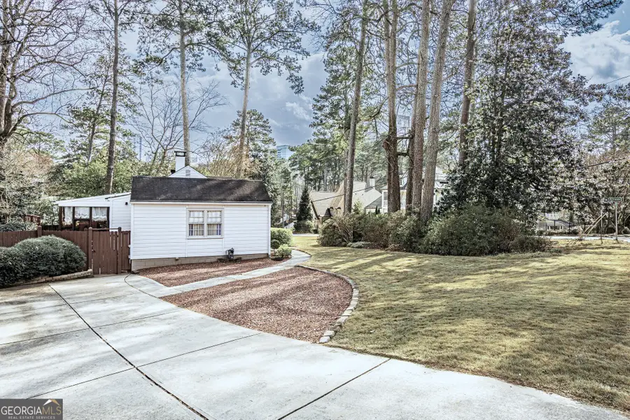 205 Old Ivy Road Ne, Atlanta, GA 30342 - #3