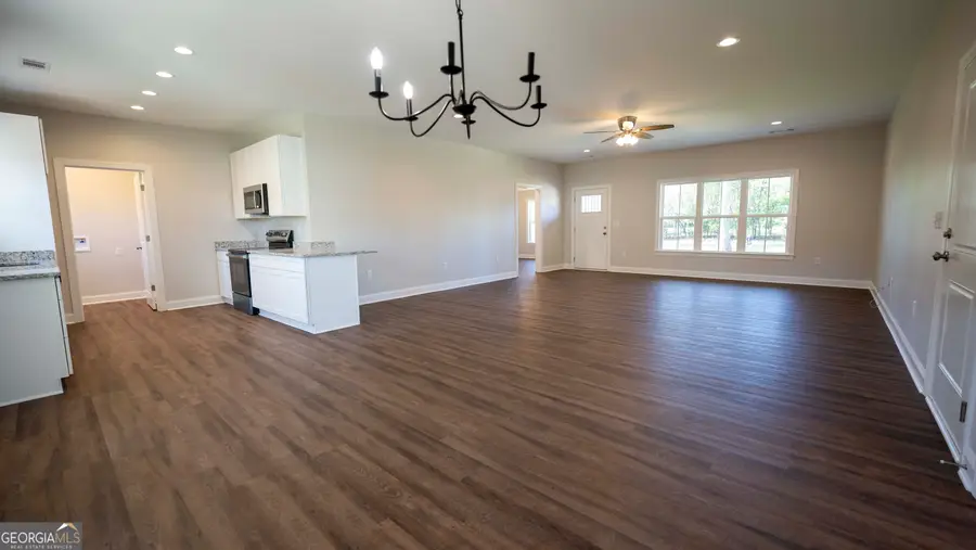 264 Ann Street, Cochran, GA 31014 - #3