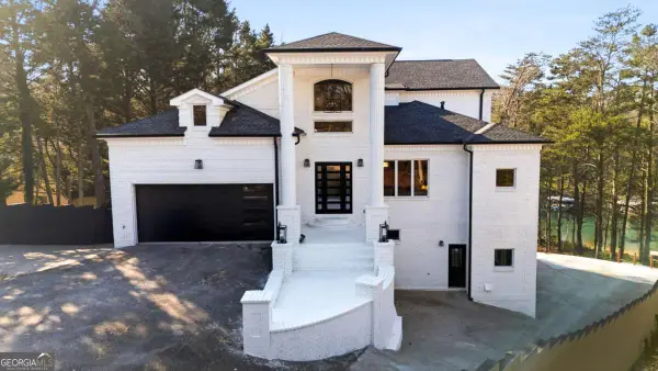 2390 Peachtree Rd, Cumming, GA 30041